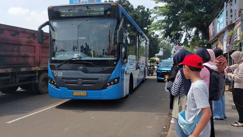 Daftar dan Biaya Penitipan Mobil Motor di Komsen Jatiasih
